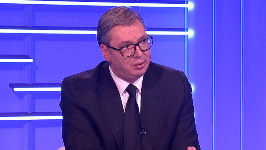 "SVOJU ZEMLJU I NAROD DA PRODAMO - TAJ FILM NEĆETE GLEDATI!" Predsednik Vučić poslao snažnu poruku (VIDEO)