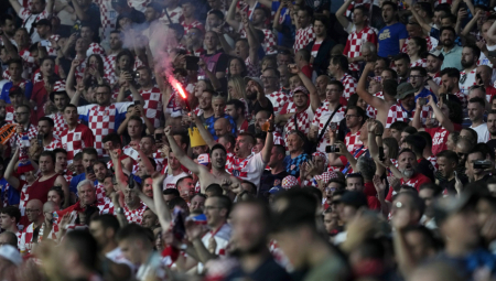 FRANCUZI POLUDELI "Hrvati su nas rastistički vređali"