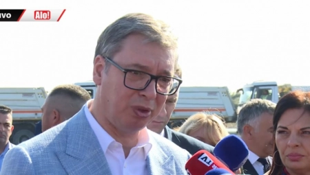 "PREDSEDNIČE, DOK SAM STUDIRALA, PUTOVALA SAM PO 3 SATA"... Novinarka Alo! sa predsednikom o novoj deonici koja će mnogima da znači