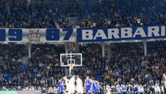 HOROR U TURSKOJ Policija uperila oružje i vezala navijače Budućnosti, pitali ih koga su došli da ubiju