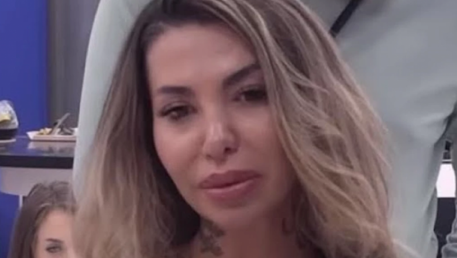 ANELI SKOVALA TAJNI PLAN JOŠ PRE ULASKA U ELITU Isplivao šok snimak, on joj je bio meta od samog početka!