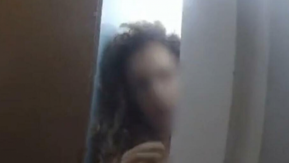 POTRESAN SNIMAK MAJKE I SINA KOJI SU SE JEDVA SPASILI MASAKRA Pogledajte njihovu reakciju kada su saznali da su spašeni