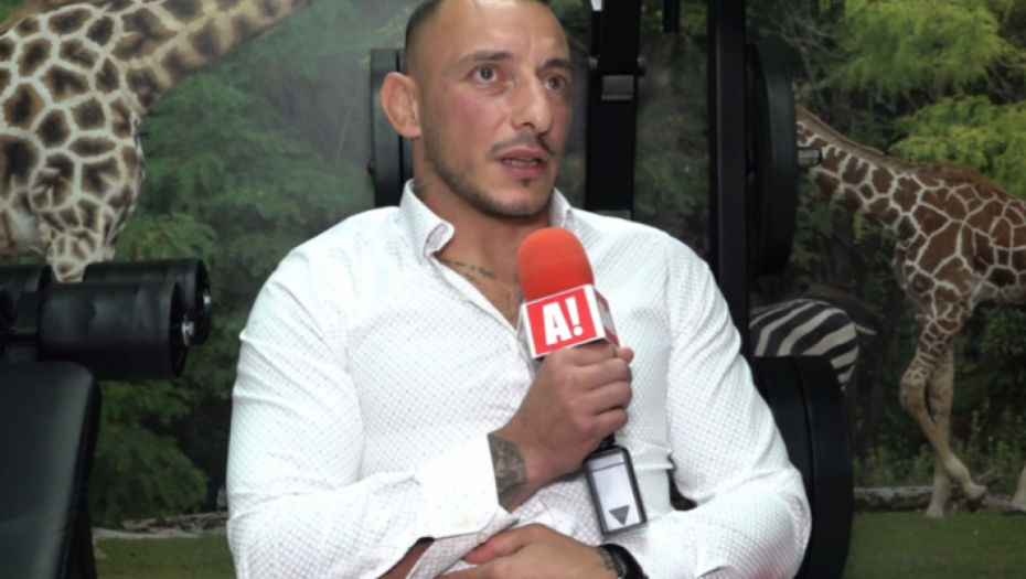 SPASAO ČOVEKA NA AUTO-PUTU Herojski čin srpskog MMA borca, za dlaku izbegnuta tragedija