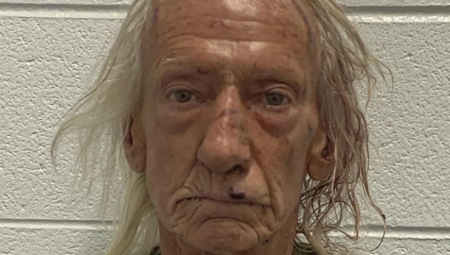 ŠESTOGODIŠNJEG DEČAKA NOŽEM UBO 26 PUTA! Ovo je stanodavac iz pakla, majku i sina jurio lovačkim oružjem samo zato što su Palestinci