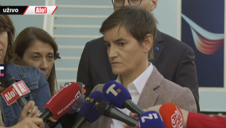 PREMIJERKA ZA ALO! "Za Srbe i nealbance ne postoje nikakvi uslovi za normalan život, 2000 porodica napustilo KiM"