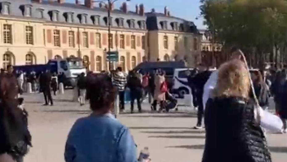 FRANCUSKA U OKOVIMA STRAHA Nova evakuacija Versaja
