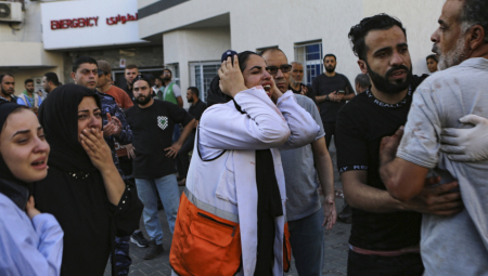 "SMRAD MRTVIH TELA SE ŠIRI SVUDA" Jeziv prizor u Gazi, beživotna tela ispred bolnice , ranjene operišu na podu