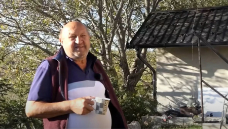 GASTARBAJTER PRONAŠAO NAČIN DA NE PLAĆA STRUJU Napravio vikendicu iz snova, a ima i lift