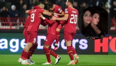 ANASTASIJA RAŽNATOVIĆ SLAVILA SA REPREZENTACIJOM SRBIJE Pojavili se kadrovi sa lude žurke, uživa sa ovom pevačicom, a tu je i on