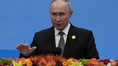 OVO SU SVE TEORIJE O PUTINOVIM BOLESTIMA Kremlj ovo žestoko negira