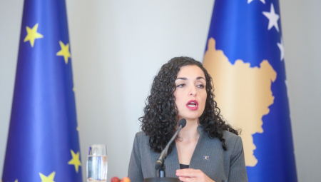 RAMA STIGAO U PRIŠTINU Albanci slave bombardovanje Srbije