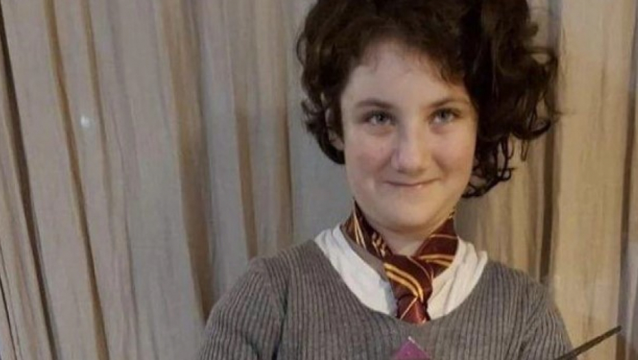 BAKA (80) I UNUKA (12) NAĐENE MRTVE NAKON ŠTO IH JE HAMAS OTEO Devojčica tokom napada poslala jezivu poruku