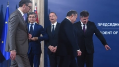 POČEO SASTANAK U PREDSEDNIŠTVU Vučić sa "velikom petorkom", teška borba za KiM