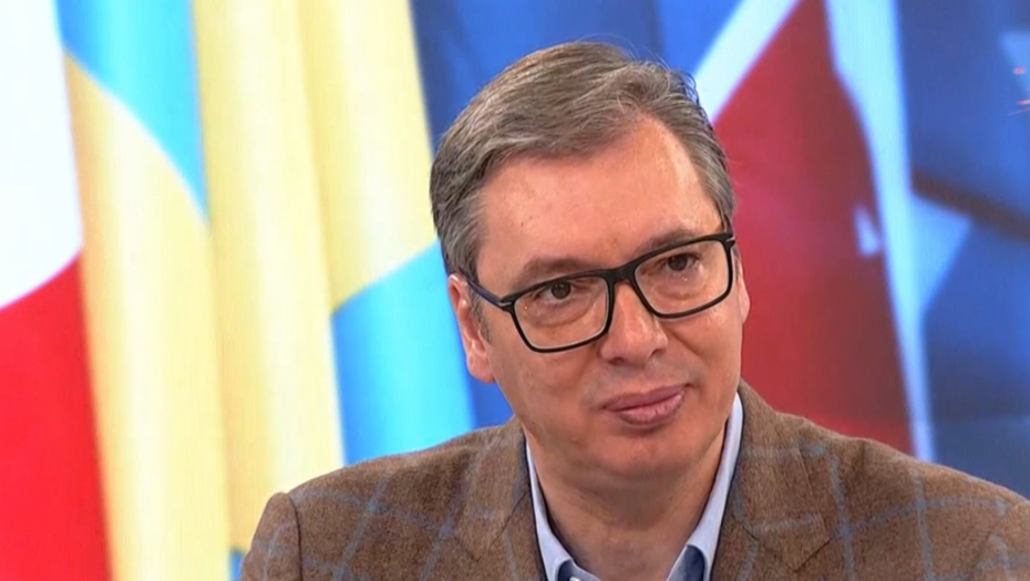 "OČEKUJEM PROSEČNU PLATU OD 1.300 EVRA DO 2027." Predsednik Vučić građanima saopštio važne vesti
