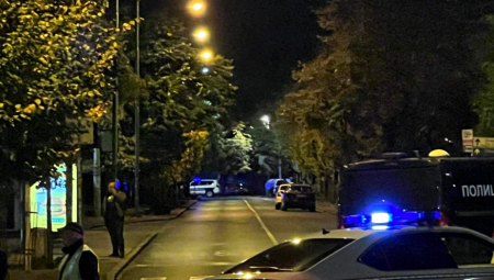 OGLASIO SE MUP POSLE DRAME NA AUTOKOMANDI Muškarac sprečen da izvrši samoubistvo, prebačen u bolnicu