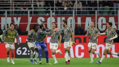 JUVENTUSOV HEROJ JE MILANOVO DETE Vlahović i Kostić slavili u velikom derbiju