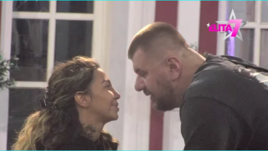 ANELI I JANJUŠ NA KORAK DO POLJUPCA Ne mogu da sakriju emocije, priznali sve o svom odnosu!