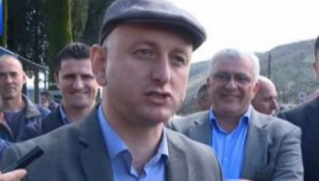 POSTAJE ZABRINJAVAJUĆA OVOLIKA OPTEREĆENOST VUČIĆEM: ZBCG razmontirao bivši režim