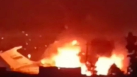 OGROMNA VATRENA KUGLA Ruski avion sa misterioznim teretom izgoreo dok je poletao (VIDEO)