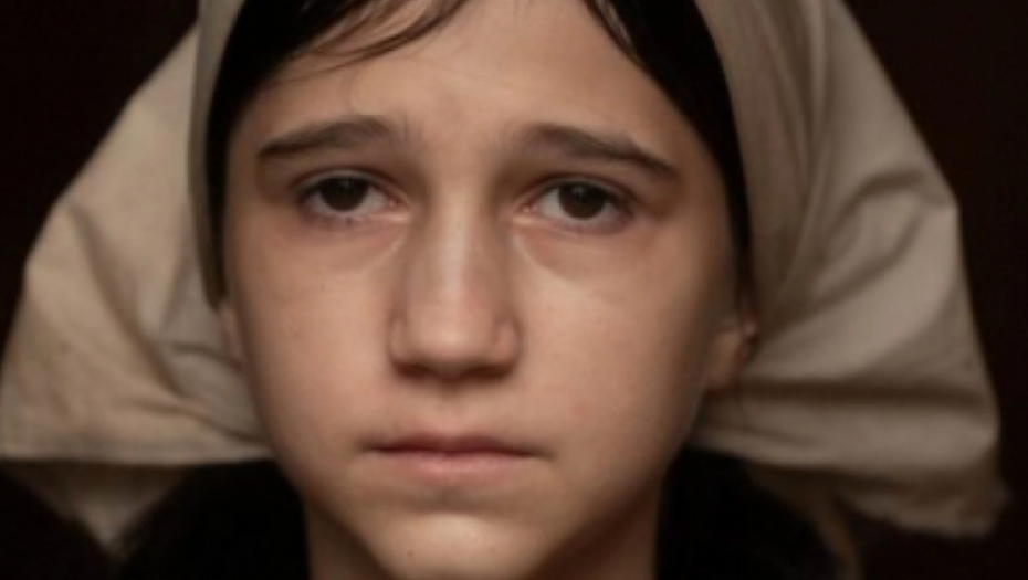 SVI SU LILI SUZE ZBOG NJE, A SADA JE NEPREPOZNATLJIVA Život joj se preko noći promenio, evo kako danas izgleda Dara iz Jasenovca i čime se bavi