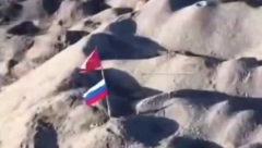 RUSKA VOJSKA PODIGLA ZASTAVU Zauzeta strateška visina kod Avdejevke (VIDEO)