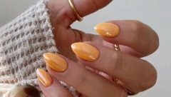 NOKTI SA KOJIMA ĆETE UVEK BITI PRIMEĆENE Manikir u boji bundeve je glavni trend ove jeseni