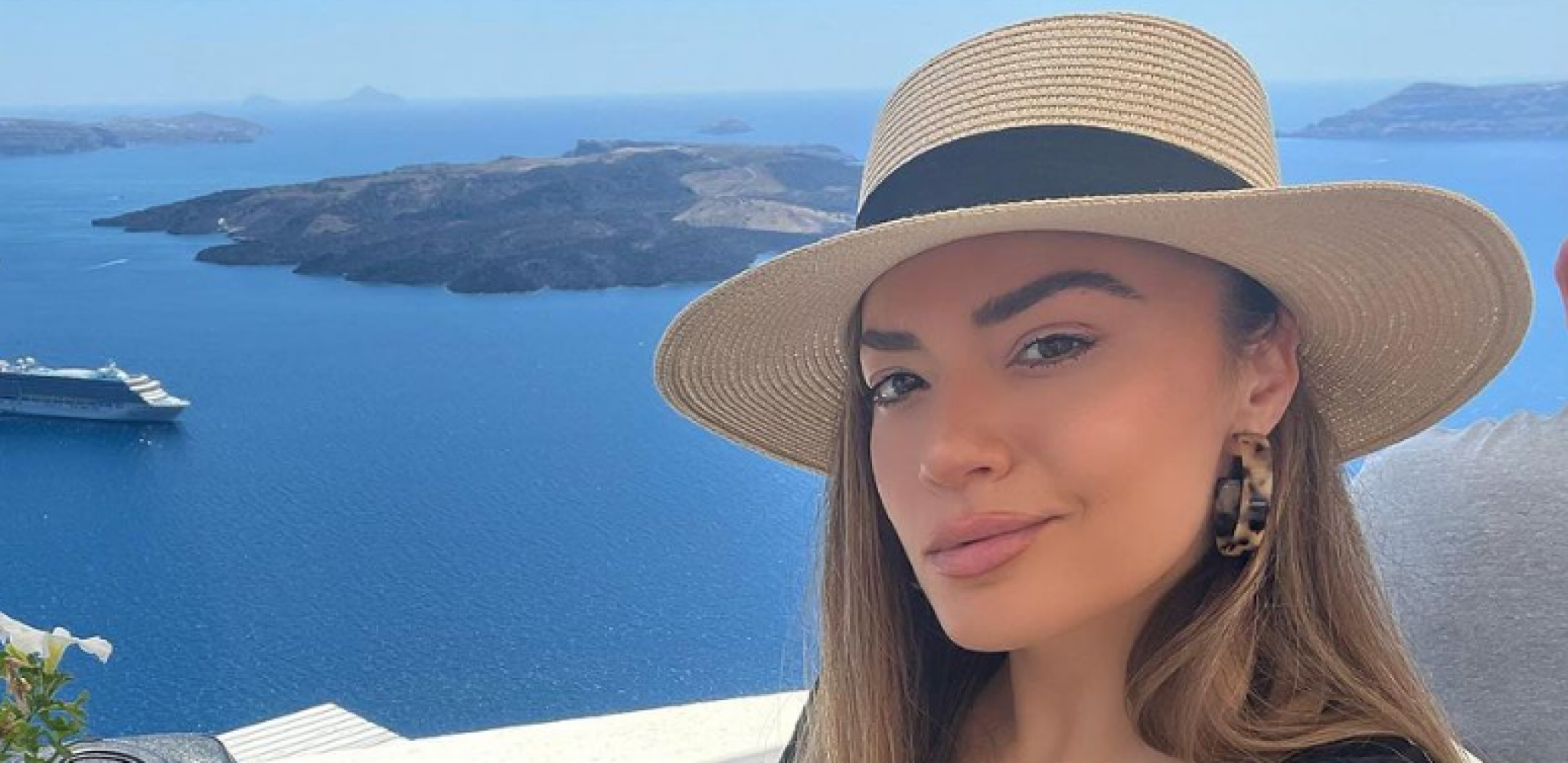 UHAPŠENA ŽENA KOJA JE BRUTALNO PRETUKLA PEVAČICU SINOĆ Poklekla i priznala nasilje, a ovo su svi detalji