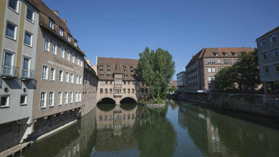 AKO POSEĆUJETE OVAJ GRAD, SPREMITE SE! Od 2024. godine omiljeno turističko mesto Srba uvodi boravišne takse: Za noćenje skoro 22 evra!