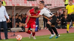 SAD SE VIDI ZAŠTO JE PARTIZAN PRVI Trener Radničkog odao priznanje crno-belima: Svaki put kazne grešku