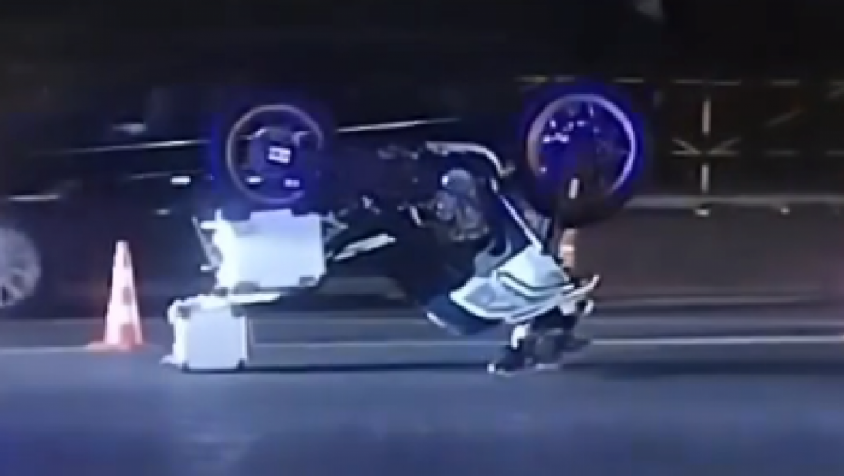 MOTOR OSTAO OKRENUT NAOPAČKE Saobraćajna nezgoda kod Trstenika (VIDEO)