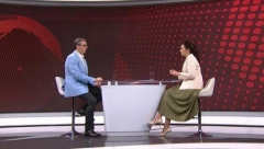 ZA PAR DANA RASTU PENZIJE, USKORO STIŽE POMOĆ OD 20.000 DINARA Vučić uživo u programu objavio lepe vesti