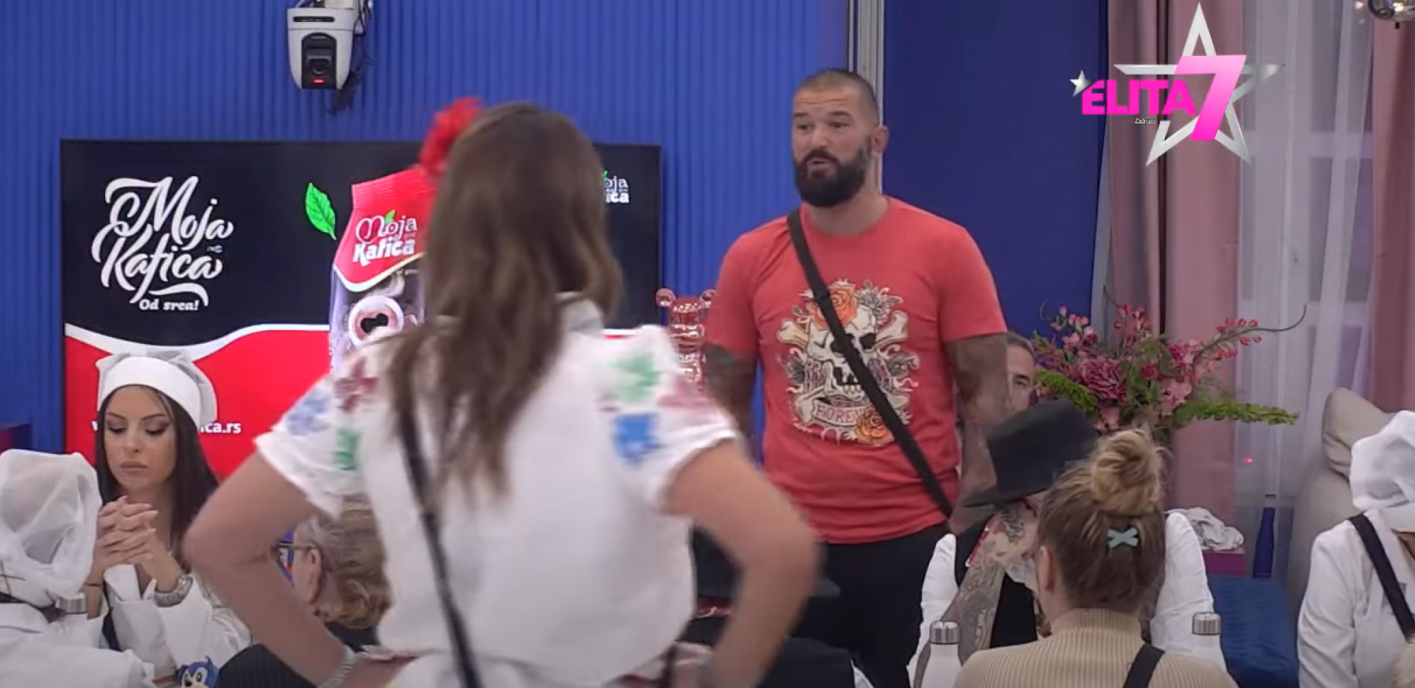 LAKIĆ JAVNO PRIZNAO Otkriveno šta se dešavalo u stanu Ane Ćurčić, u sve umešana njena ćerka!