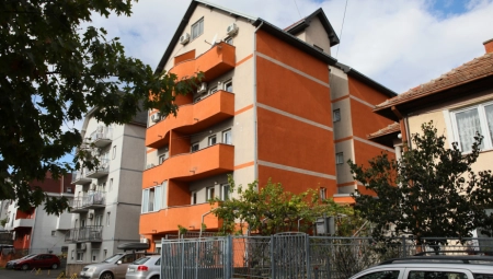 NOVI DETALJI DRAME U RAKOVICI Bivšu ženu napao kad je video da joj u posetu dolazi mladić (22)