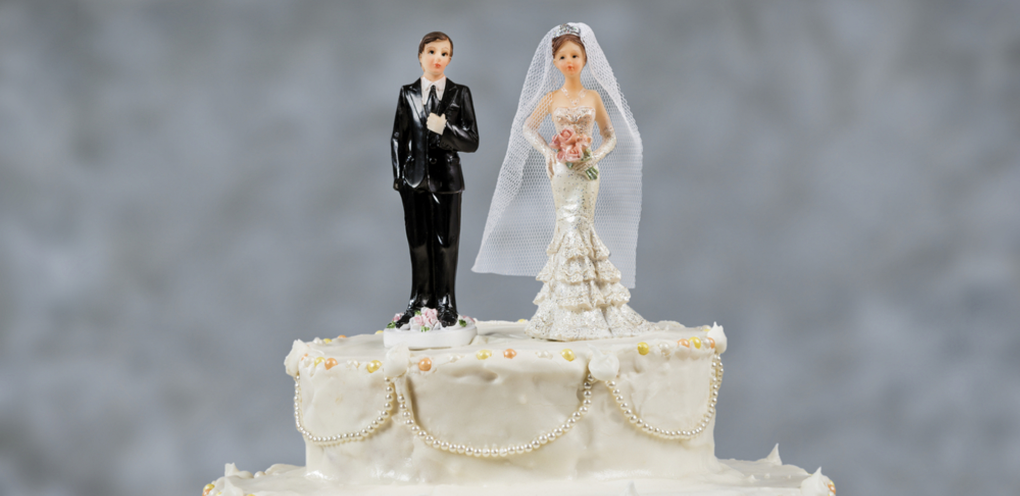 OSVETILA JOJ SE NAKON DVE GODINE Devojka je optužena da je sabotirala venčanje rođene sestre, a mnogi smatraju da je u pravu