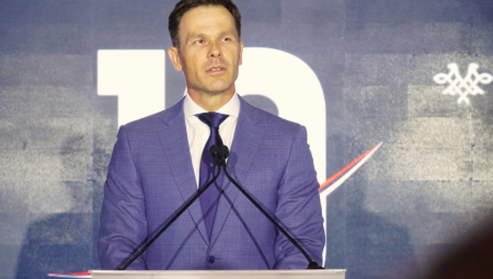 MALI ODGOVORIO NIKEZIĆU: " Kada ste vi nešto “garantovali”, na računu države nije bilo dovoljno ni za mesečnu isplatu penzija"