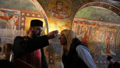 "Trebalo je dete da ti strada, ali ti si ga zamenila": Vernici i danas pričaju o čudima Svete Petke
