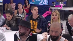 RIJALITI DOBIO JOŠ JEDAN GEJ PAR! Njih dve su zvanično u vezi, ukučanima popadale vilice!