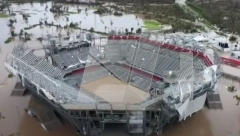 URAGAN UNIŠTIO POZNATI TENISKI STADION Nevreme napravilo pravu pustoš, oglasili se Novak i Nadal (VIDEO)