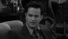 POSLE SMRTI METJUA PERIJA, KARDIOLOG UPOZORAVA Topla voda naglo spušta pritisak, ako osetite mučninu odmah uradite ovo