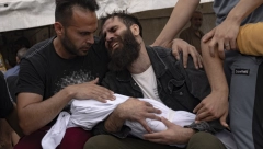 "TELA SU NA ULICAMA, OVO JE KAO U HOROR FILMU" Jezive scene u Gazi nakon početka kopnene invazije : "Ugasili su veze da niko ne može da čuje dok vrše masakr"
