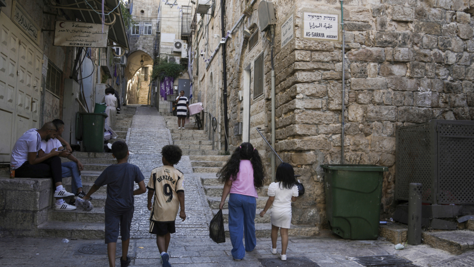 Tri vere na jednom mestu