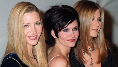 JOŠ NE MOGU DA VERUJU DA JE ISTINA Dženifer Aniston, Kortni Koks i ostale kolege skrhani su zbog smrti Metjua Perija