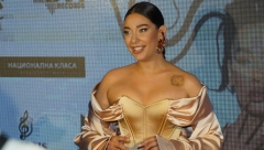 SVA U ZLATU Sanja Vučić ostavila sve bez teksta na promociji novog albuma!