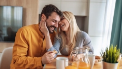 "OD KADA SAM SE UDALA, NISAM SKUVALA NIJEDAN RUČAK" Žena iz Srbije se pohvalila mužem, a Balkanci osuli žestoku paljbu po njoj