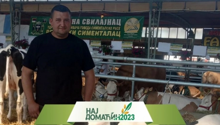 ĐURA JE MLAD POSTAO GLAVA KUĆE: "Počeo sam sa jednom jedinom kravom i izgradio lep život"