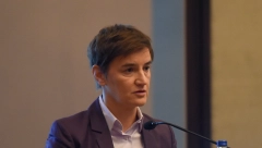"OPOZICIJA ZNA DA GUBI U NEDELJU" Brnabić: "Ucenjivanje onkoloških pacijenata je skandalozno, srozali su se..."