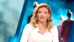 NOGE OD MILION DOLARA Jovana Joksimović prošetala minić u programu uživo, muškarcima popadale vilice