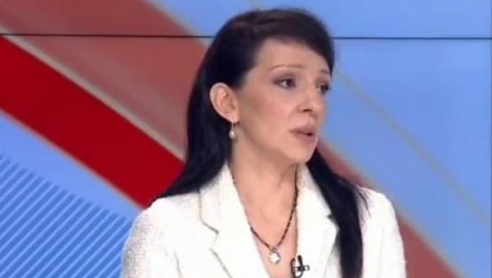 MARINIKA HOĆE DA PRAVI VLADU SA ZAVETNICIMA Na sve pristaju, samo da se udruže protiv Vučića