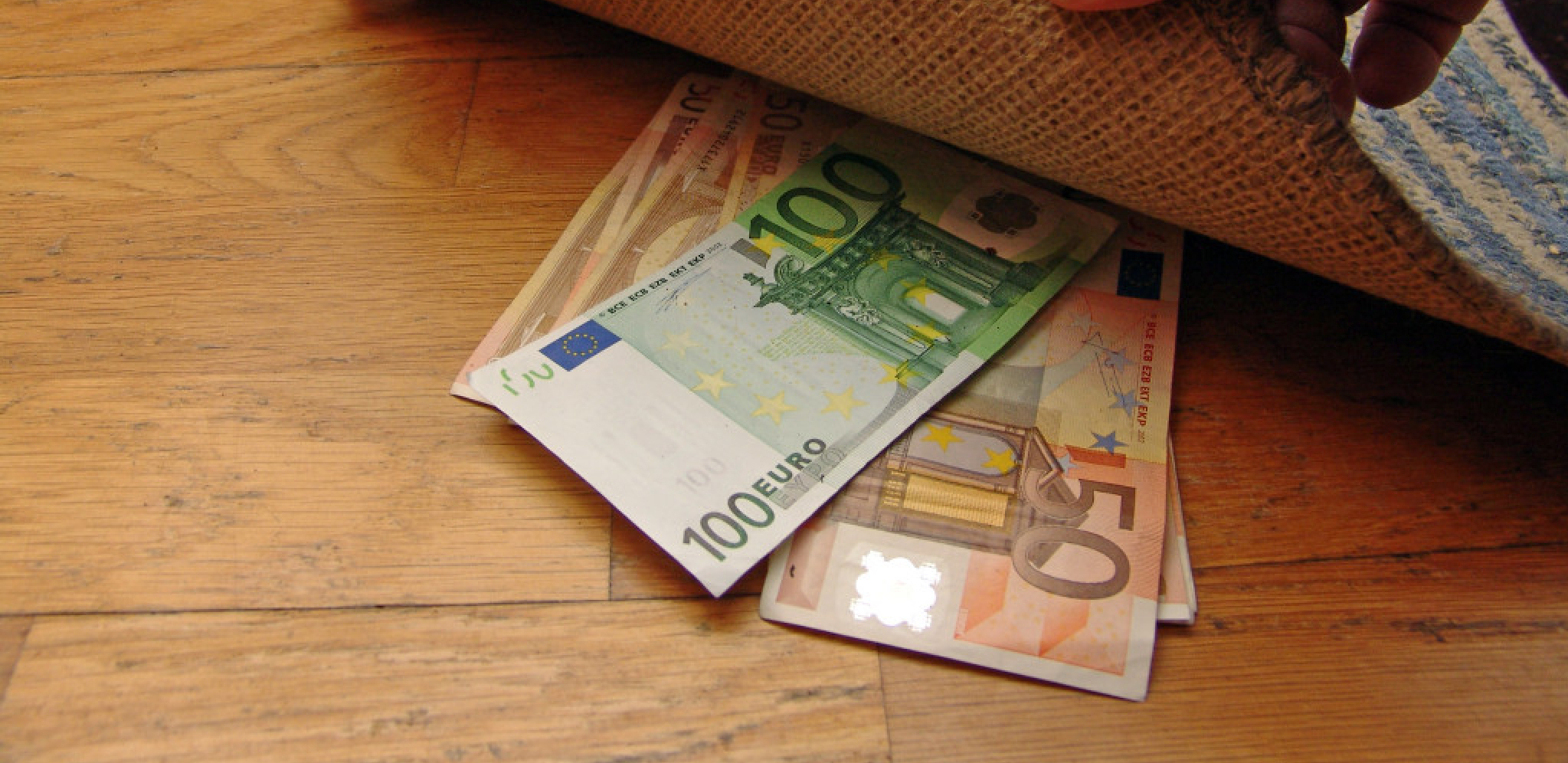 KO RADI OVAJ POSAO, U SRBIJI MESEČNO ZARADI 353.090 DINARA Ovde su vam svi najplaćeniji poslovi