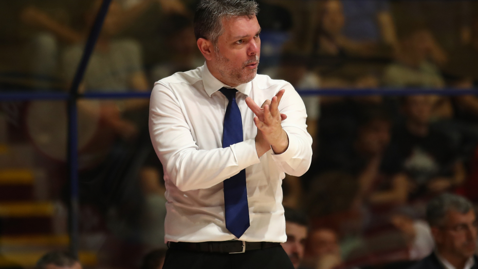"TRAMPA" BUDUĆNOSTI I SC DERBIJA MIjović na klupi "studenata"